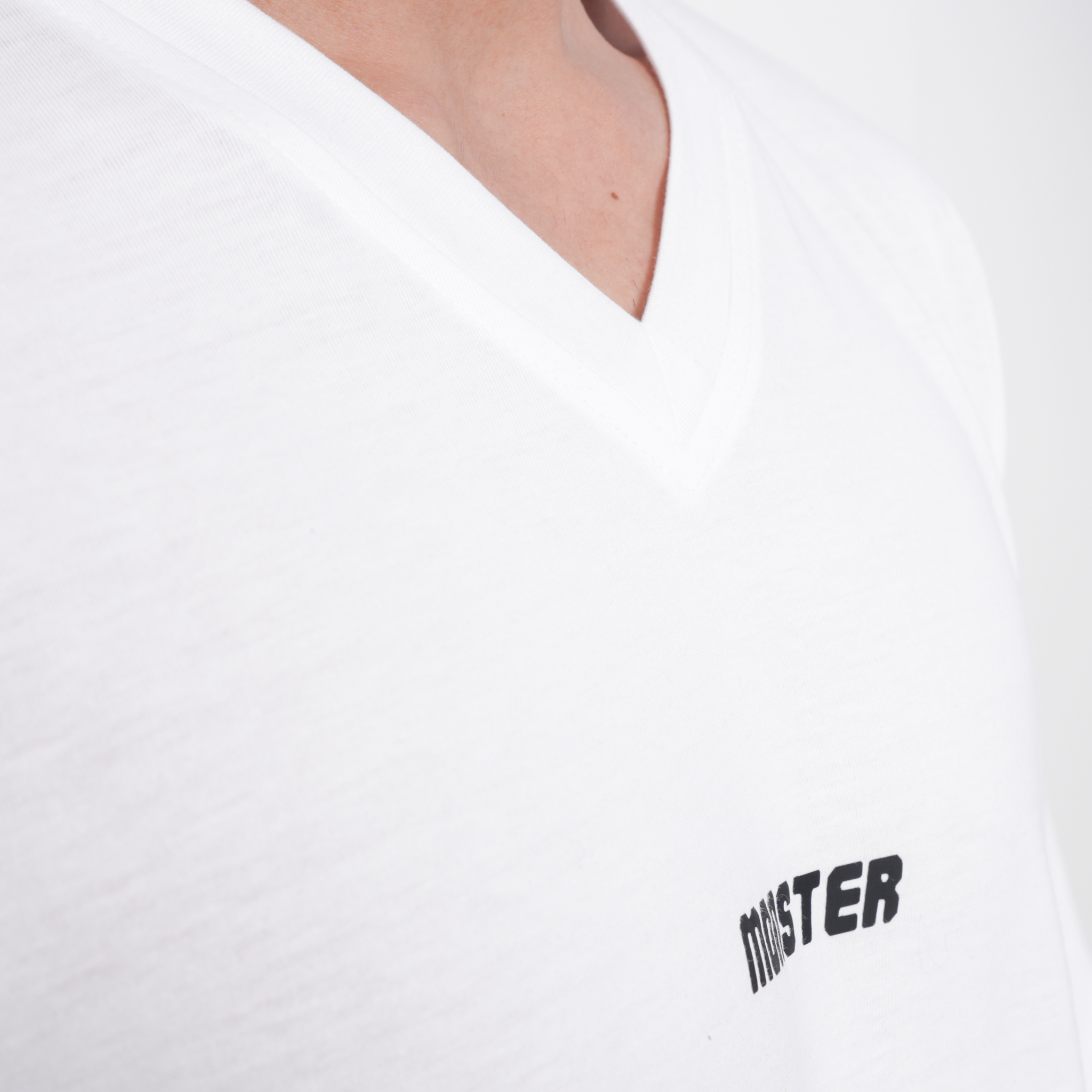 V-Neck Essential Oversized Tee