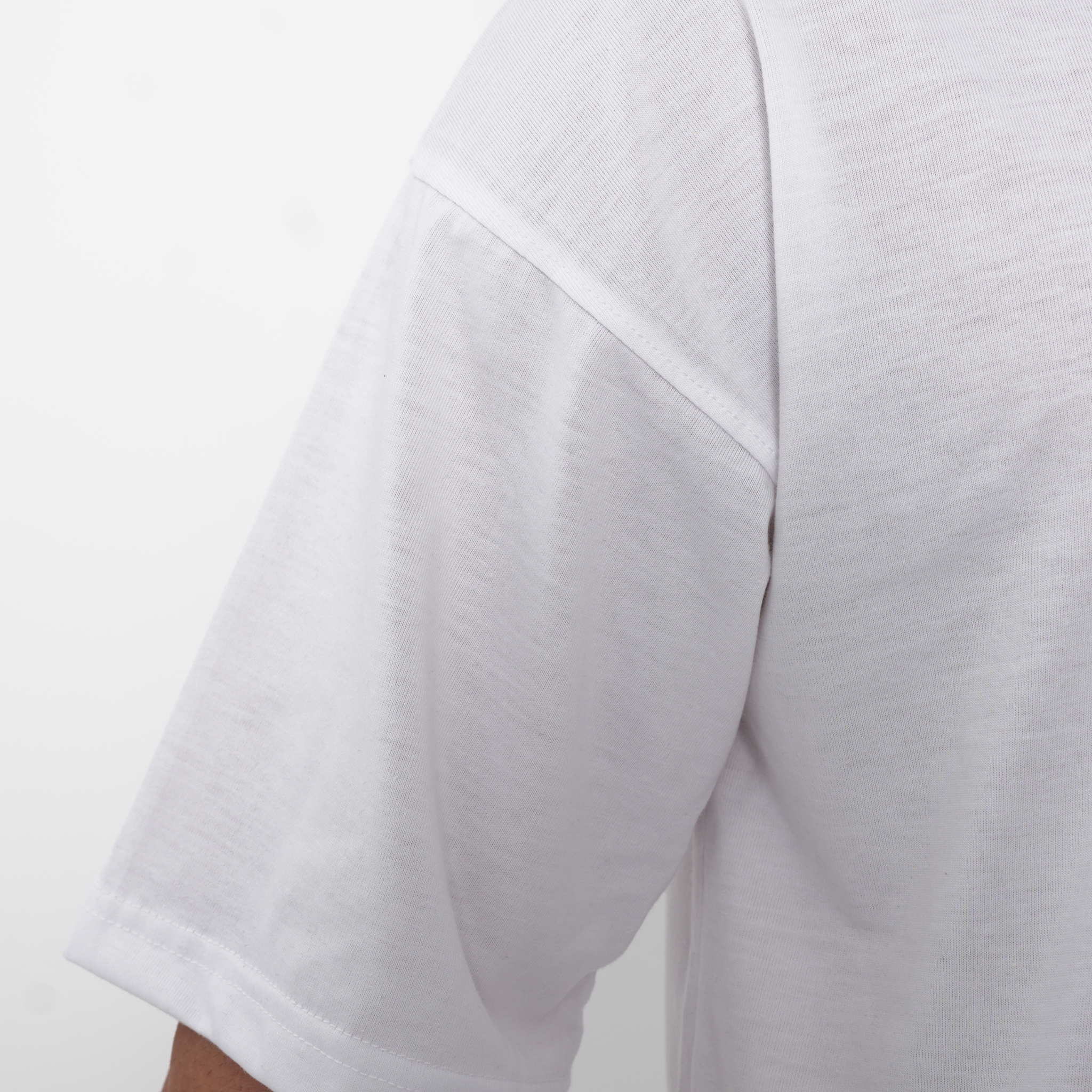V-Neck Essential Oversized Tee